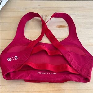 lululemon athletica Women's Pink Sports Bra